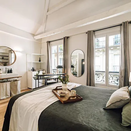 Amatique - 2 à Saint-germain-des-prés Parigi