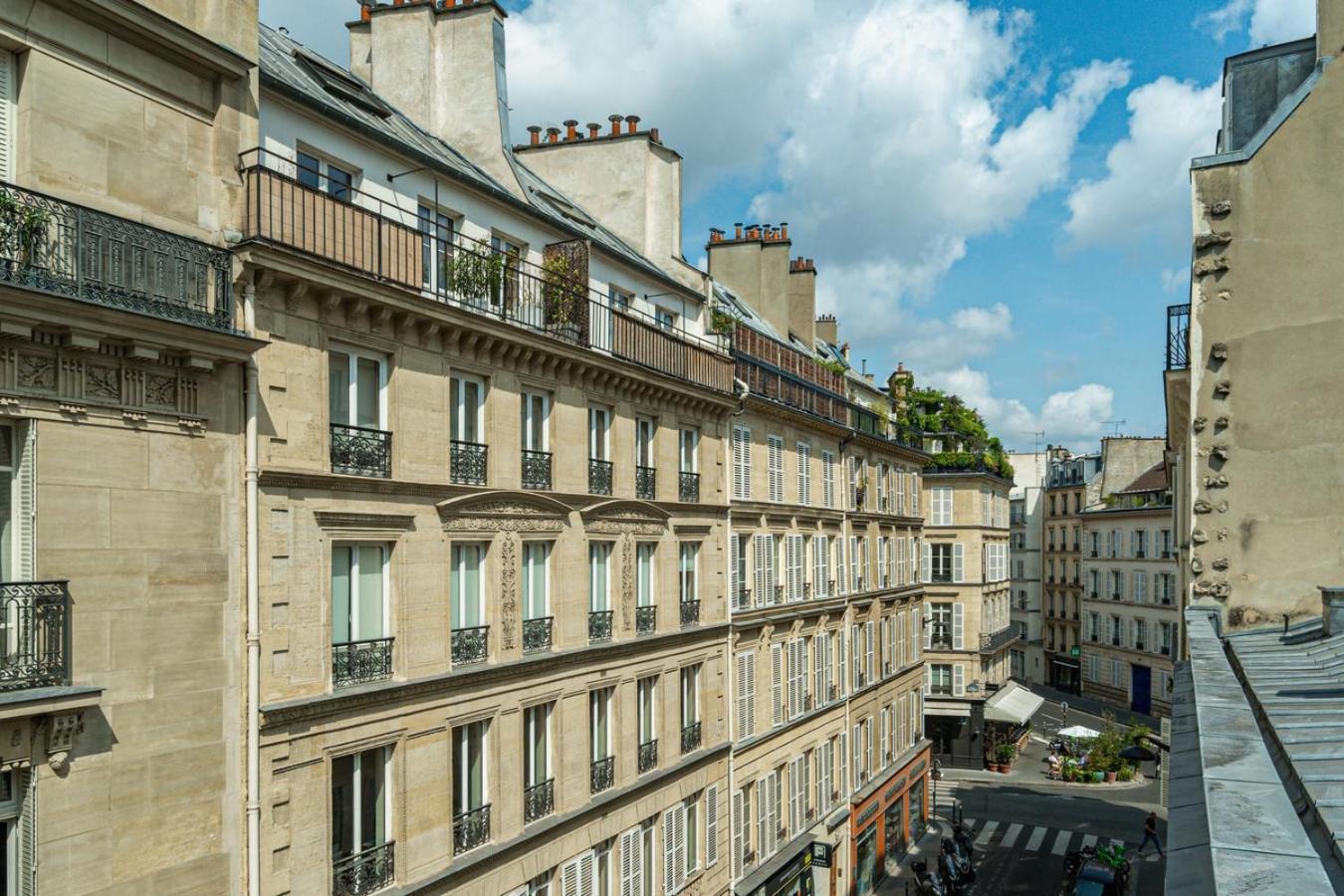 Amatique - 2 A Saint-germain-des-pres Apartment